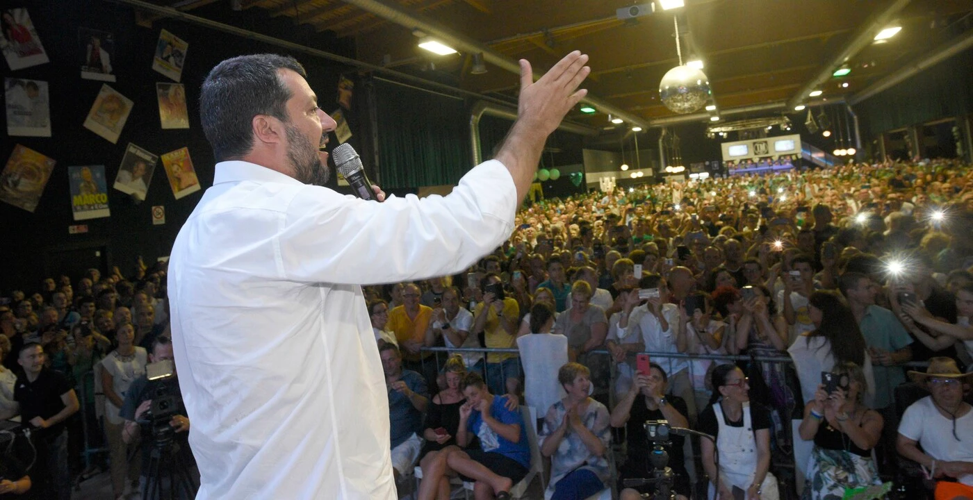 Matteo Salvini, il documento che lo spinge alle urne: la Lega potrebbe governare da sola