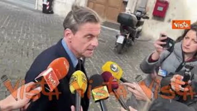 Guerra in Iran, Calenda: Con Trump siamo nelle mani di un pazzo