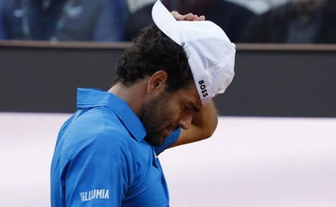 Berrettini, ritiro in lacrime: "Non me lo merito"