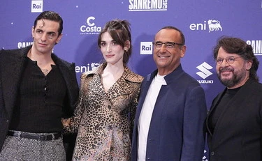 Sanremo 2026, "guardate questa faccia": Carlo Conti sfida gli anti-Festival