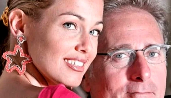 Sonia Bruganelli, orrore puro per l'orologio da 30mila euro: "Burina, schifosa. Ieri nei bassifondi..."