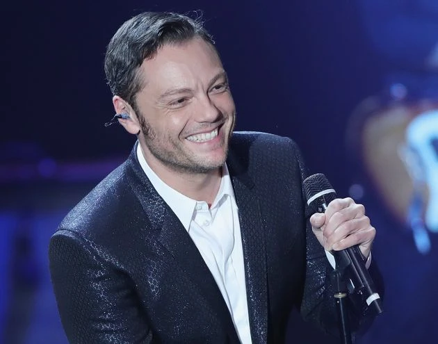 Che tempo che fa, colpaccio di Fabio Fazio: Tiziano Ferro super ospite di domenica