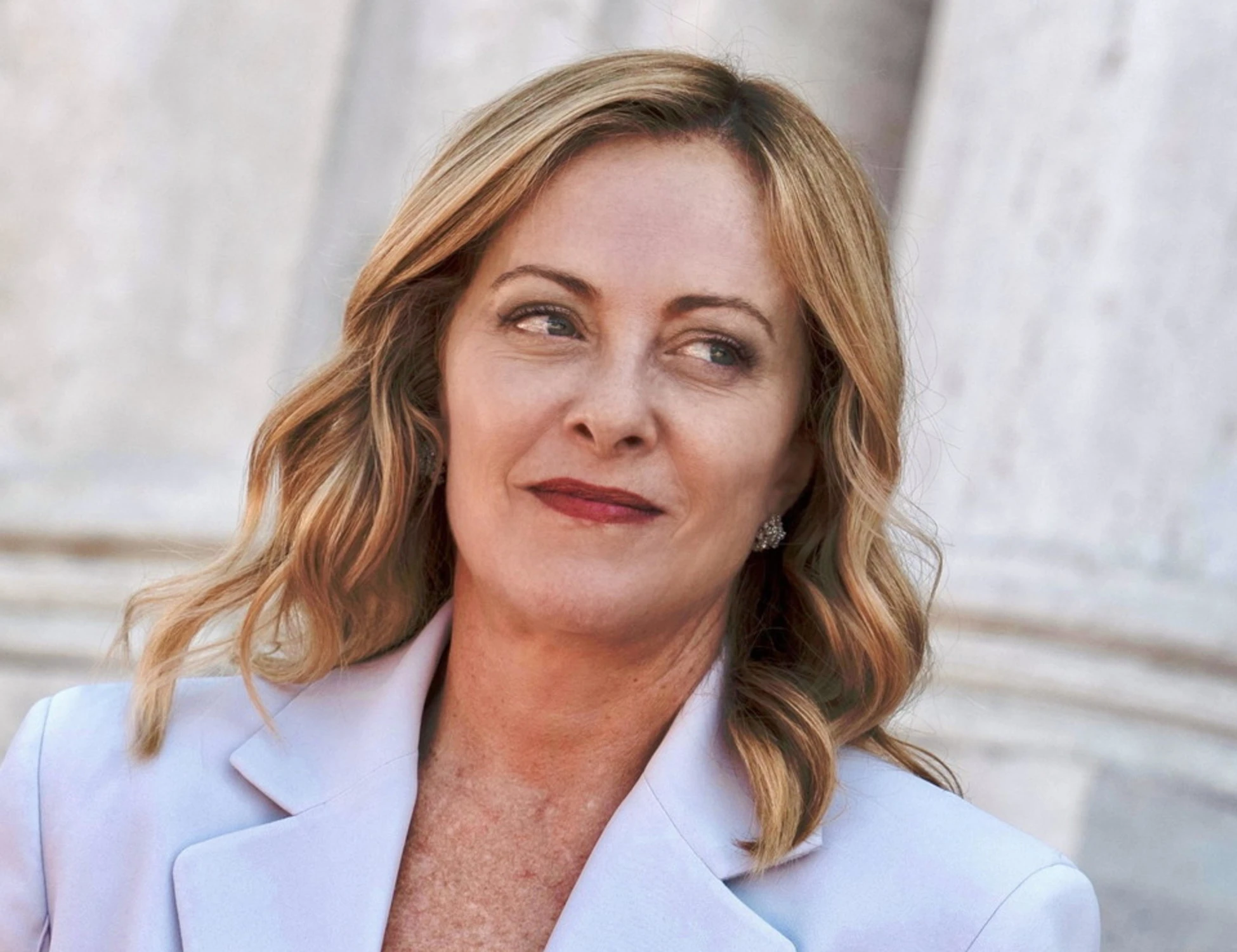 Giorgia Meloni sorpassa Matteo Renzi: i primi 1025 al governo