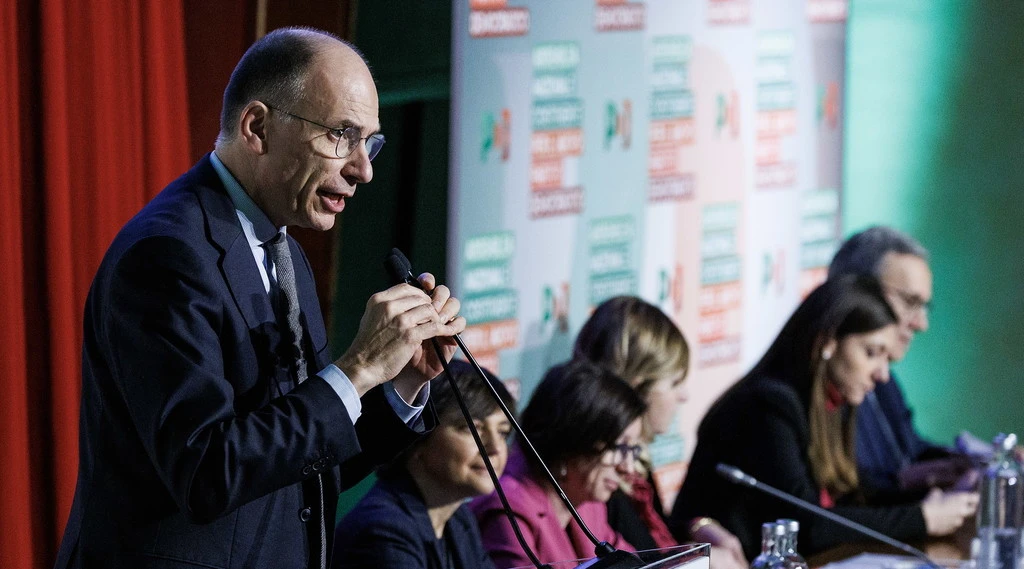 Pd, il crollo di Enrico Letta: "In che fase rientro"
