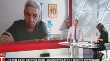 Tagadà, la bassezza di Padellaro contro Salvini: "Pessima figura, cosa c'è dietro i suoi attacchi alla Lamorgese"