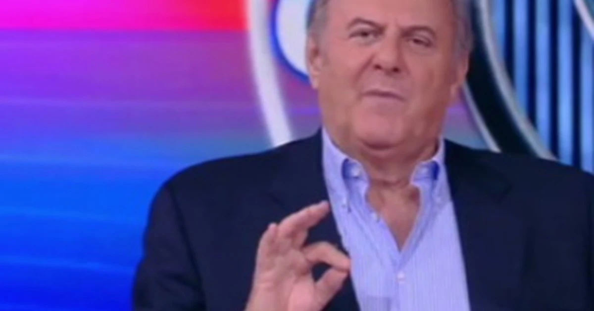 Gerry Scotti, "costretto a ricorrere ai legali": imprevisto "dietro le quinte"