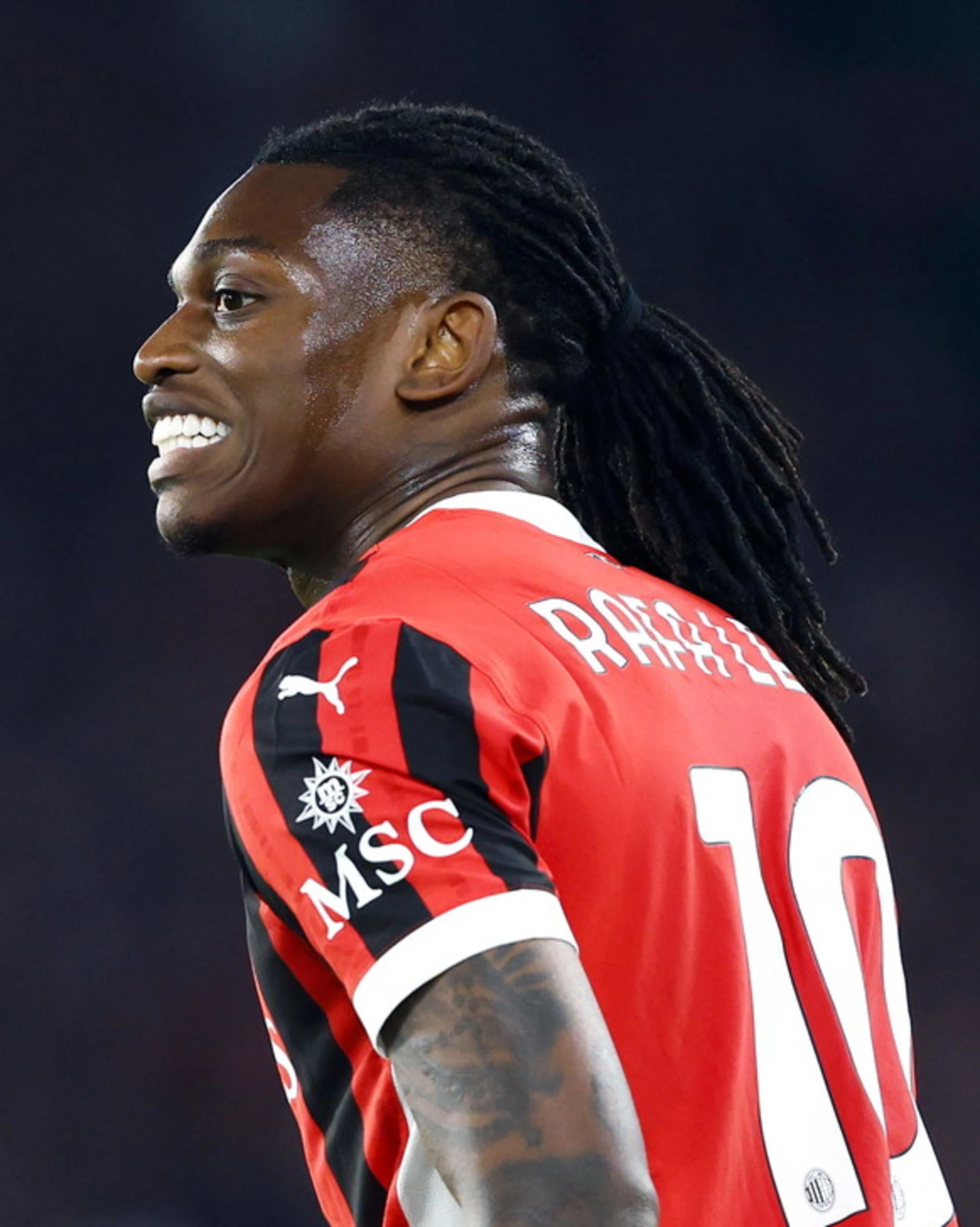 Milan, ansia per Rafa Leao: fermo da 33 giorni, voci inquietanti