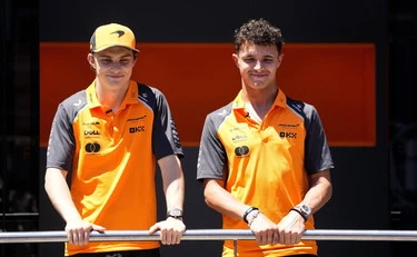 Piastri attacca Norris: "Non è mica Superman". Dopo il titolo, guerriglia in Mclaren