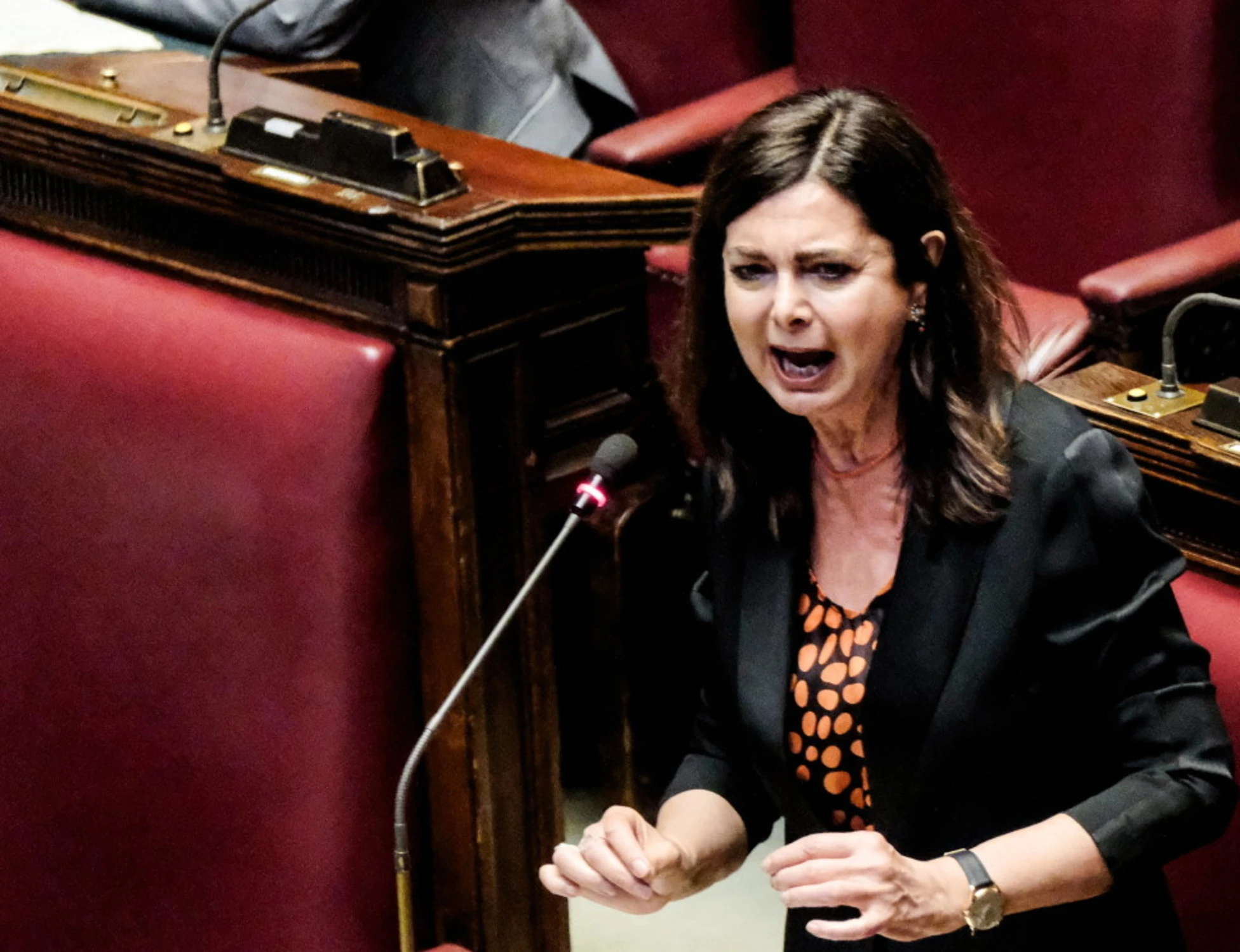 Laura Boldrini deraglia contro Meloni: "Morti e feriti"