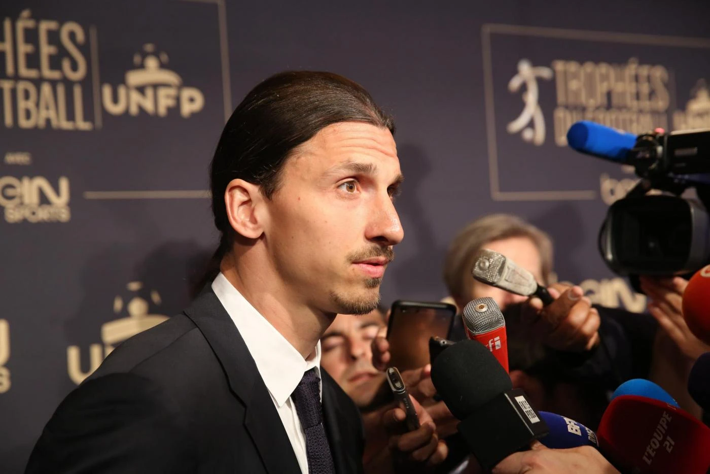 Ibrahimovic al Milan, un clamoroso intreccio: "Arriva, ma in cambio...". Retroscena: mostruoso effetto domino