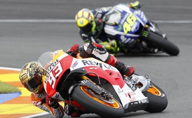 Marquez fa tredici a Valencia, Vale Rossi è vicecampione del mondo