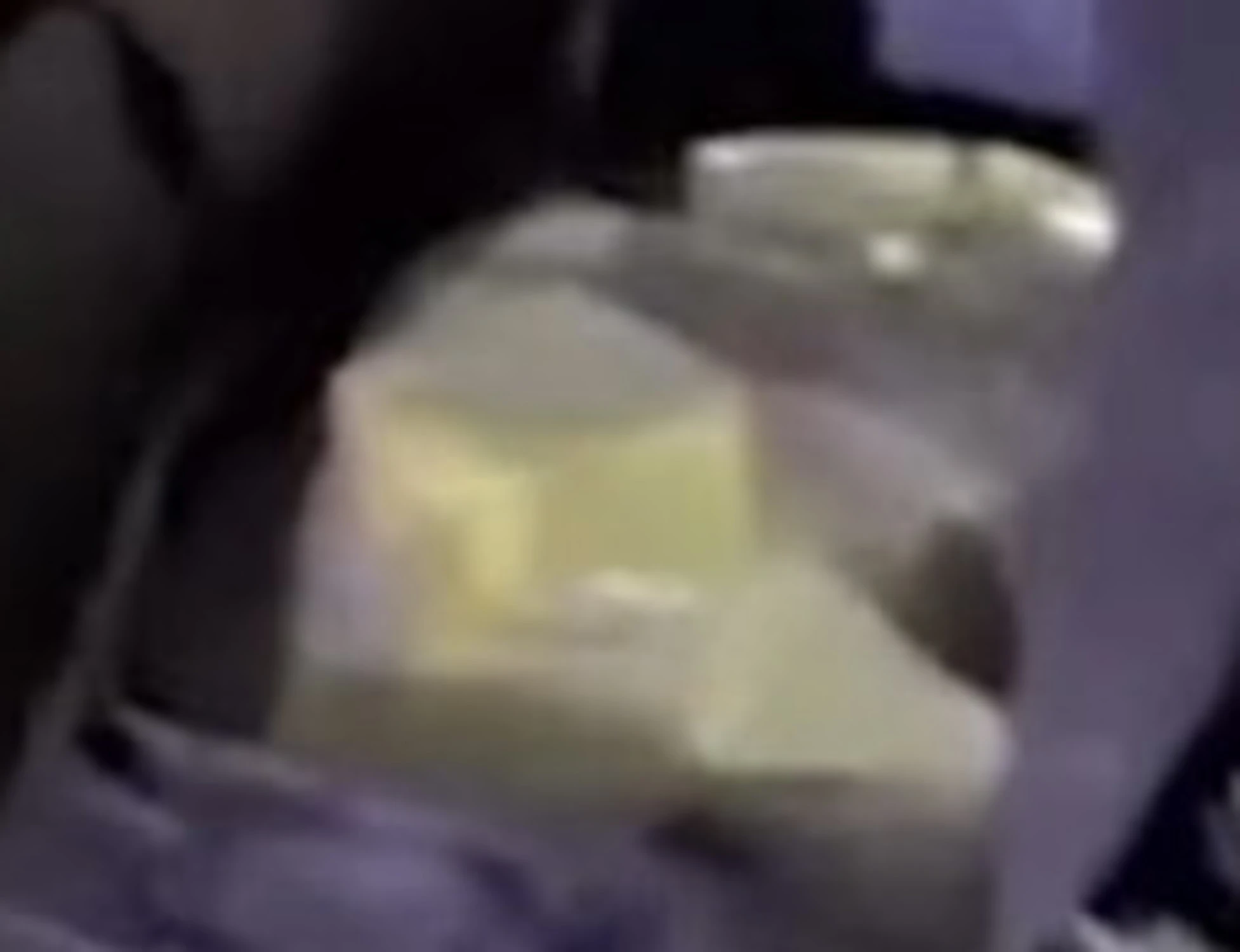 Milano, quattro arresti e sequestro di 300 chili di stupefacenti e armi clandestine