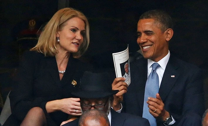 La premier danese che fa impazzire il mondo: Berlusconi le guardava il lato B, Obama fa il galletto