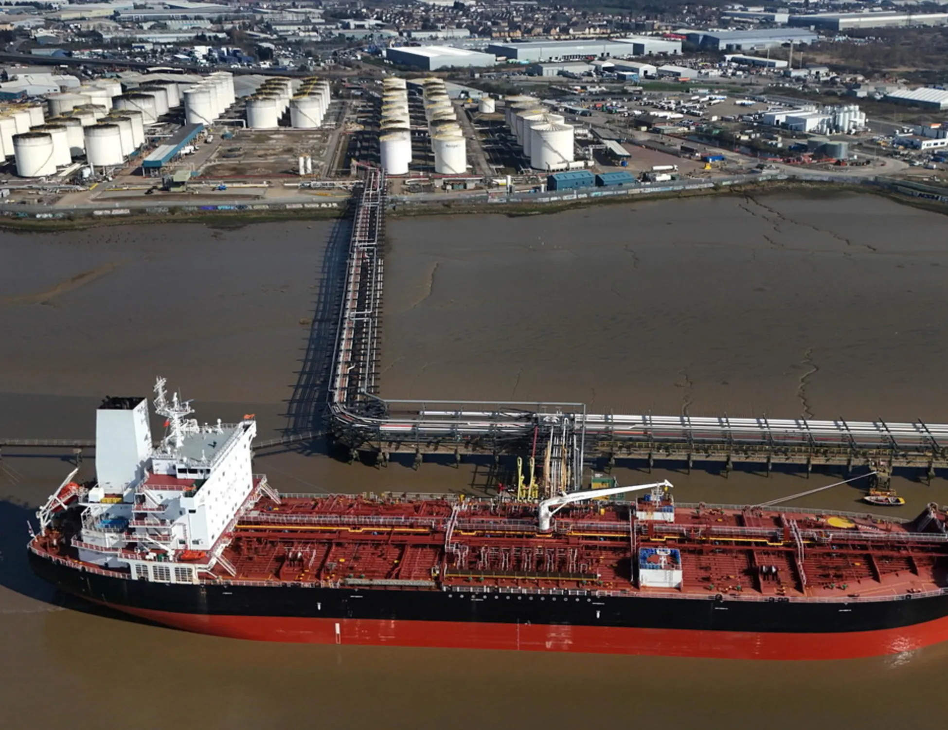 Leggi l'articolo: Trump: "10 navi oltre Hormuz, il regalo iraniano". La svolta?