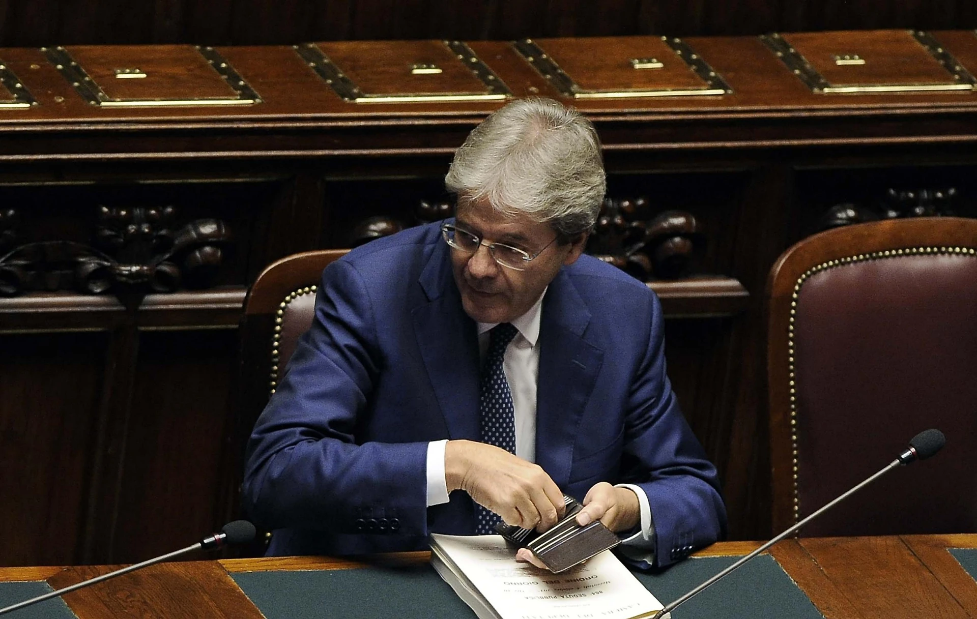 Legge elettorale, protestano i grillini: "La fiducia al Rosetellum è un atto eversivo e anticostituzionale"