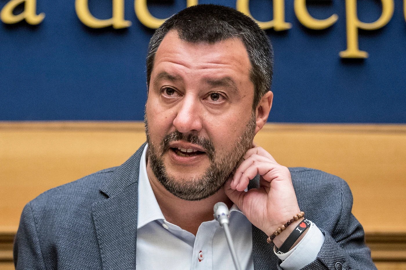 Matteo Salvini, la sua ultima brutale promessa: "Spacciatori via dalla faccia della Terra"