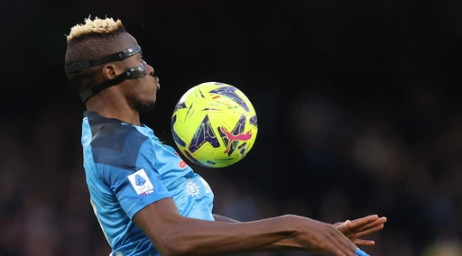 Serie A, il Napoli ritrova Osimhen ma col Verona è solo 0-0