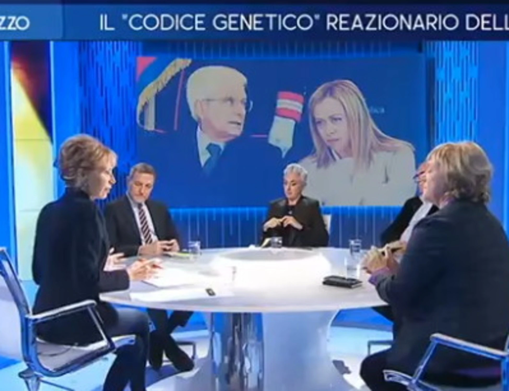 Otto e mezzo, Lilli Gruber rimprovera Massimo Giannini: gelo in studio