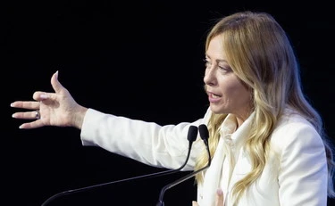 Meloni smonta il generale Vannacci: "Non ero e non sono ricattabile. Ecco il suo vero obiettivo"