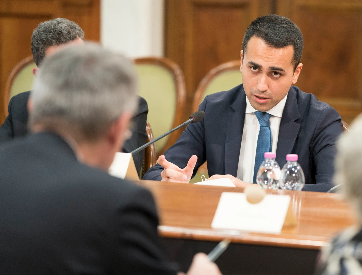 Diciotti, Luigi Di Maio rischia l'esplosione: "Chi vota per mandare a processo Salvini...". Salta l'M5s