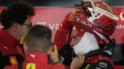 Leclerc fuori, la reazione di Binotto ai box Ferrari: "Ora in Ungheria..."