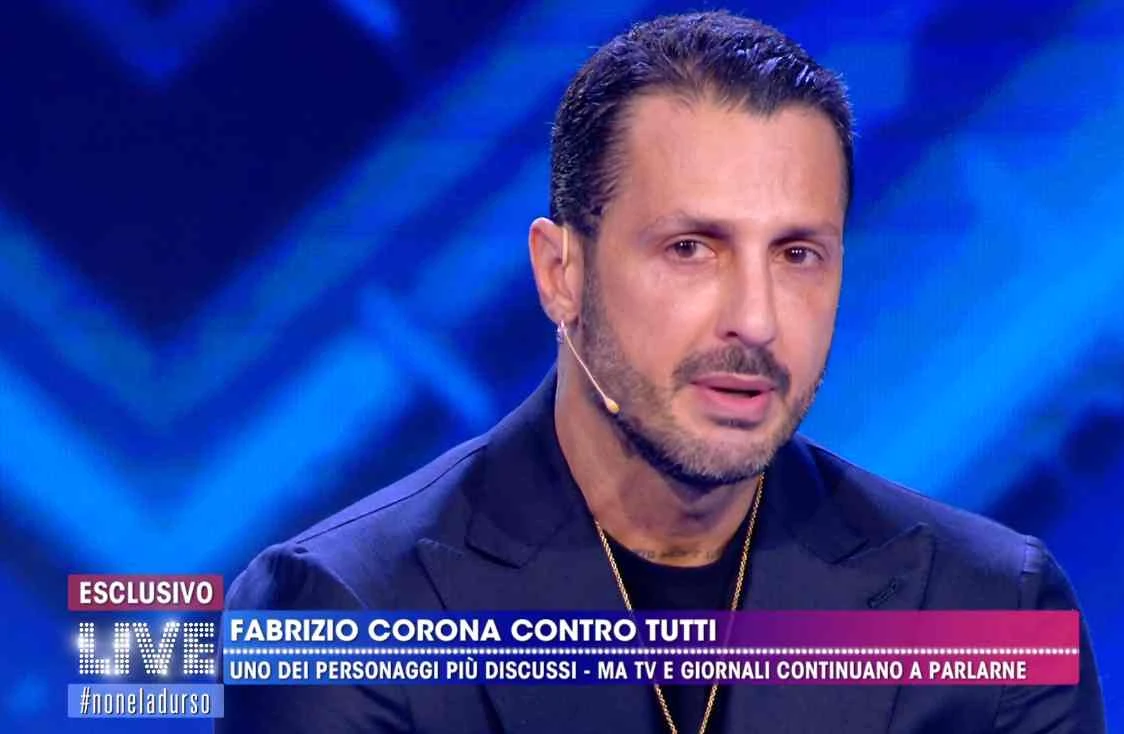 Fabrizio Corona, la confessione di Simona Ventura: "Era diabolico ma non intelligente, altrimenti sarei morta"
