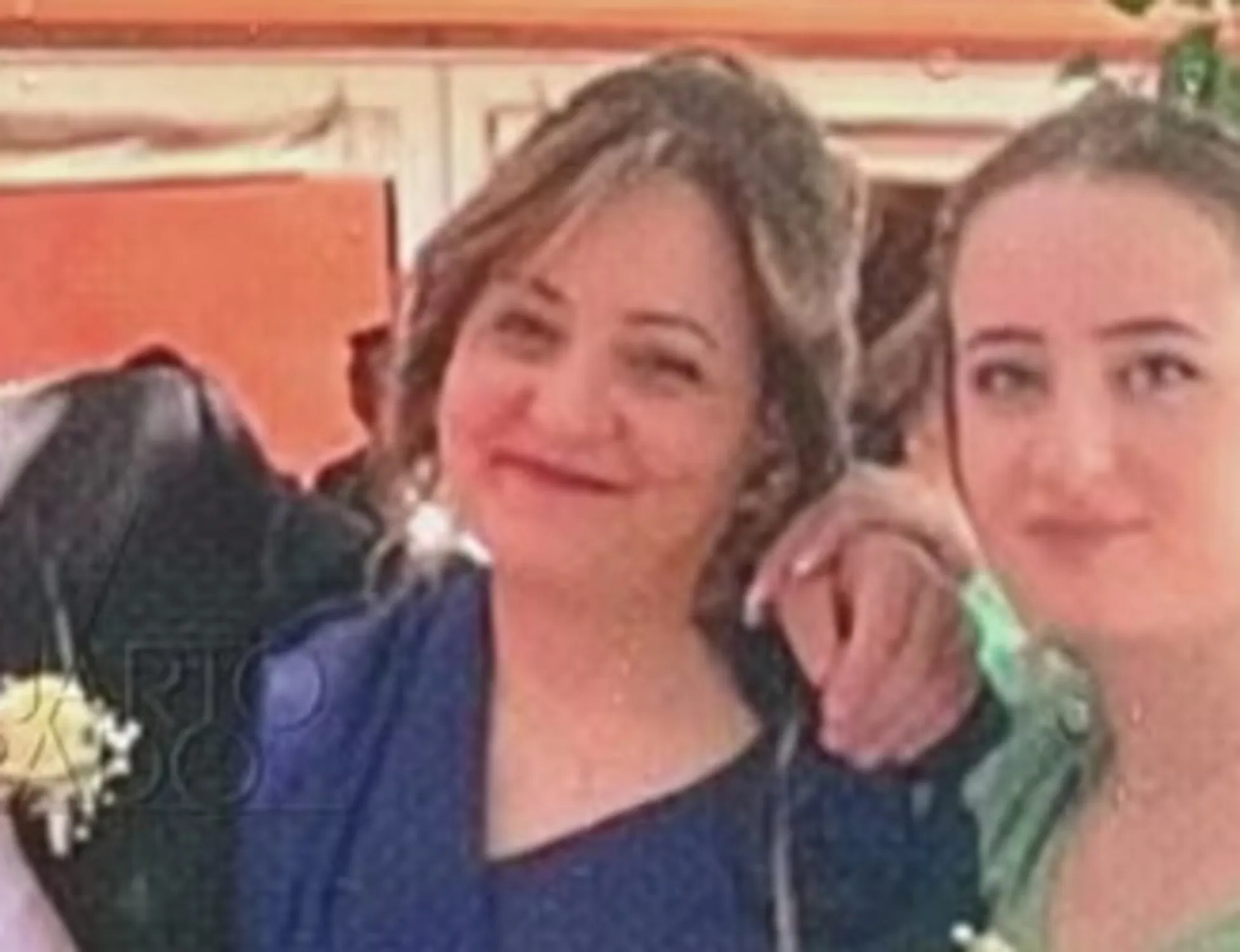 Leggi l'articolo: Ricina, liti in famiglia nascoste: "indagata". La svolta decisiva?