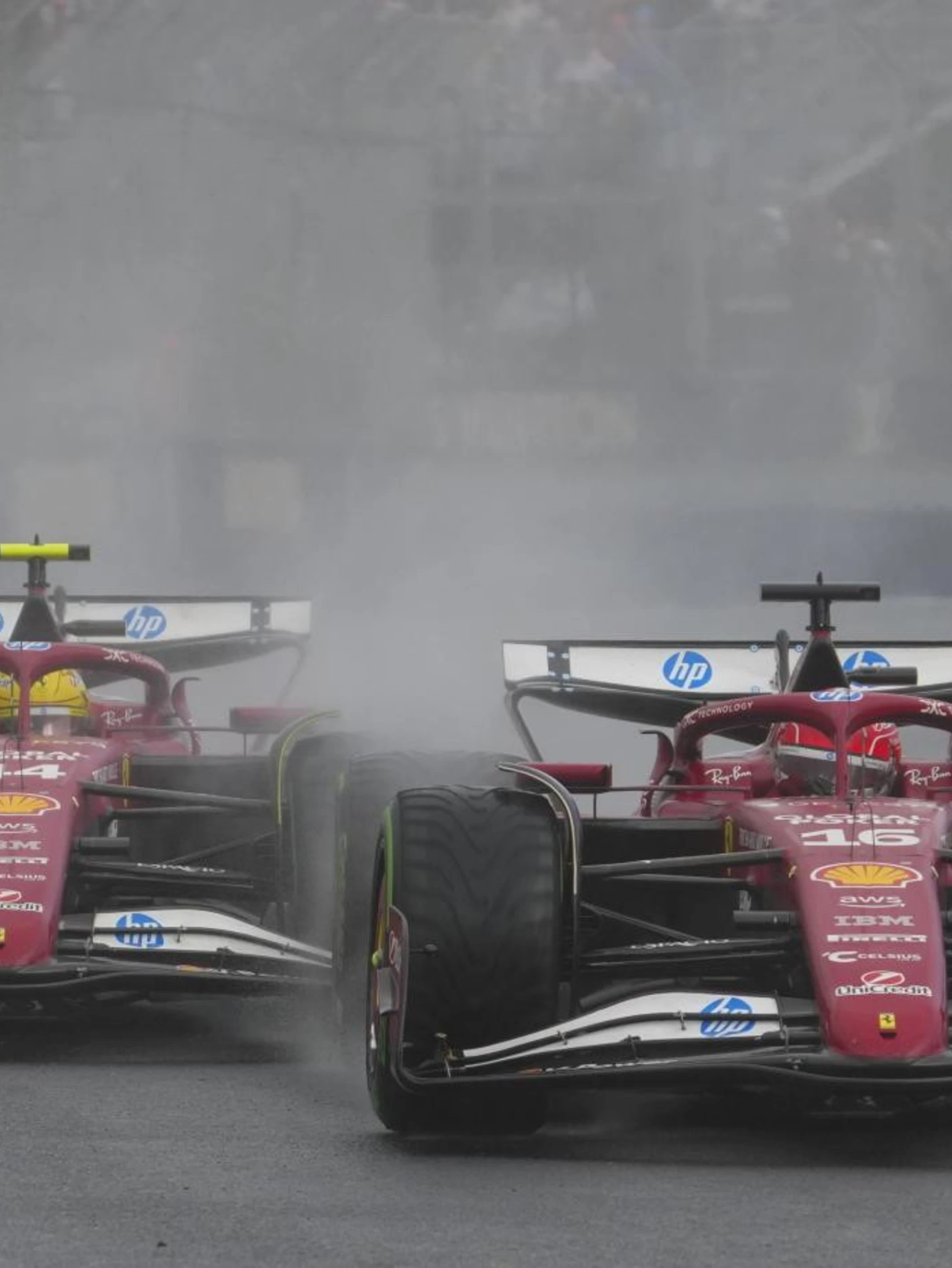 Lewis Hamilton, bomba sulla Ferrari: "Un deficit tra la mia auto e quella di Leclerc"