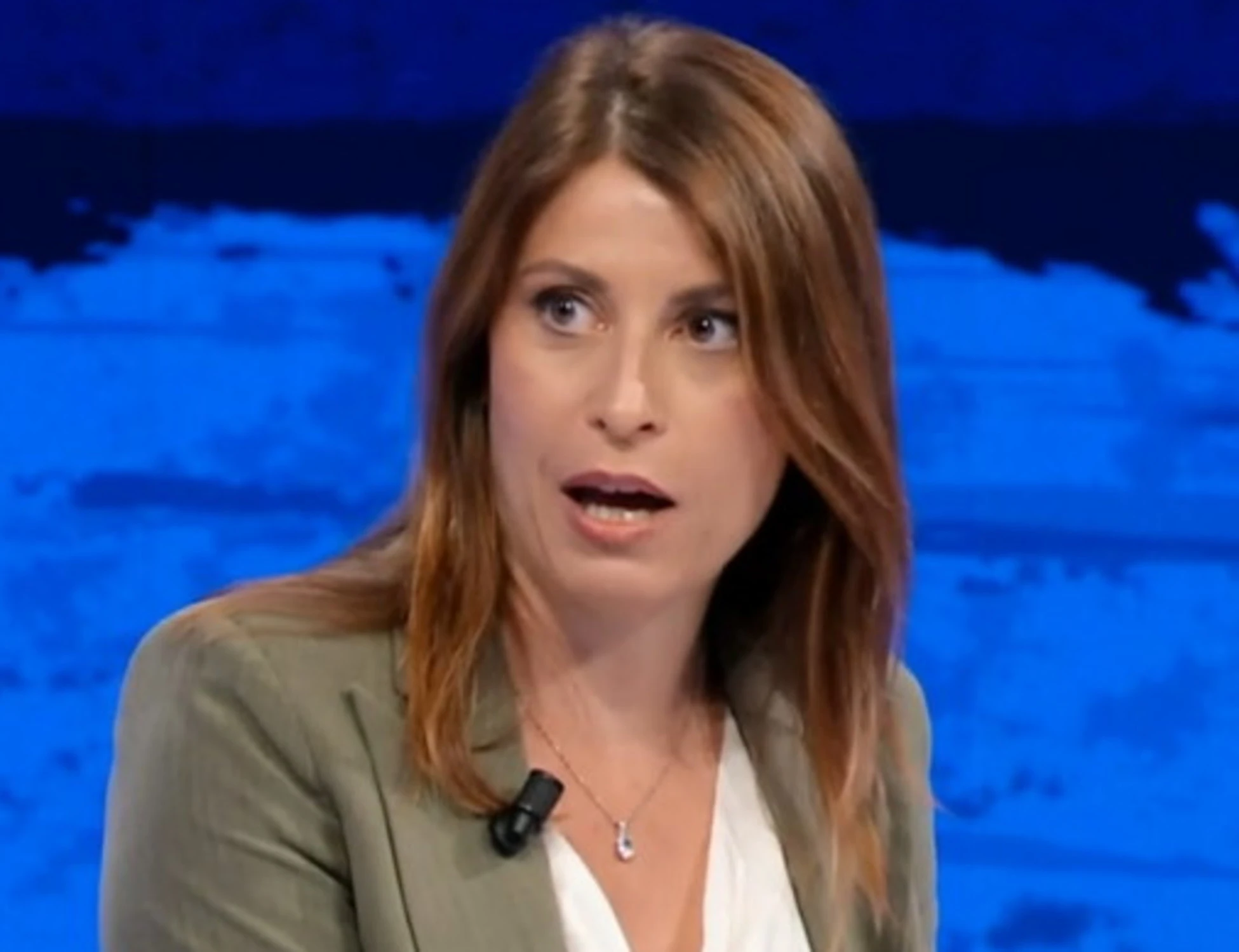 &quot;Pensa che gli italiani siano ebeti&quot;: miseria contro Nordio