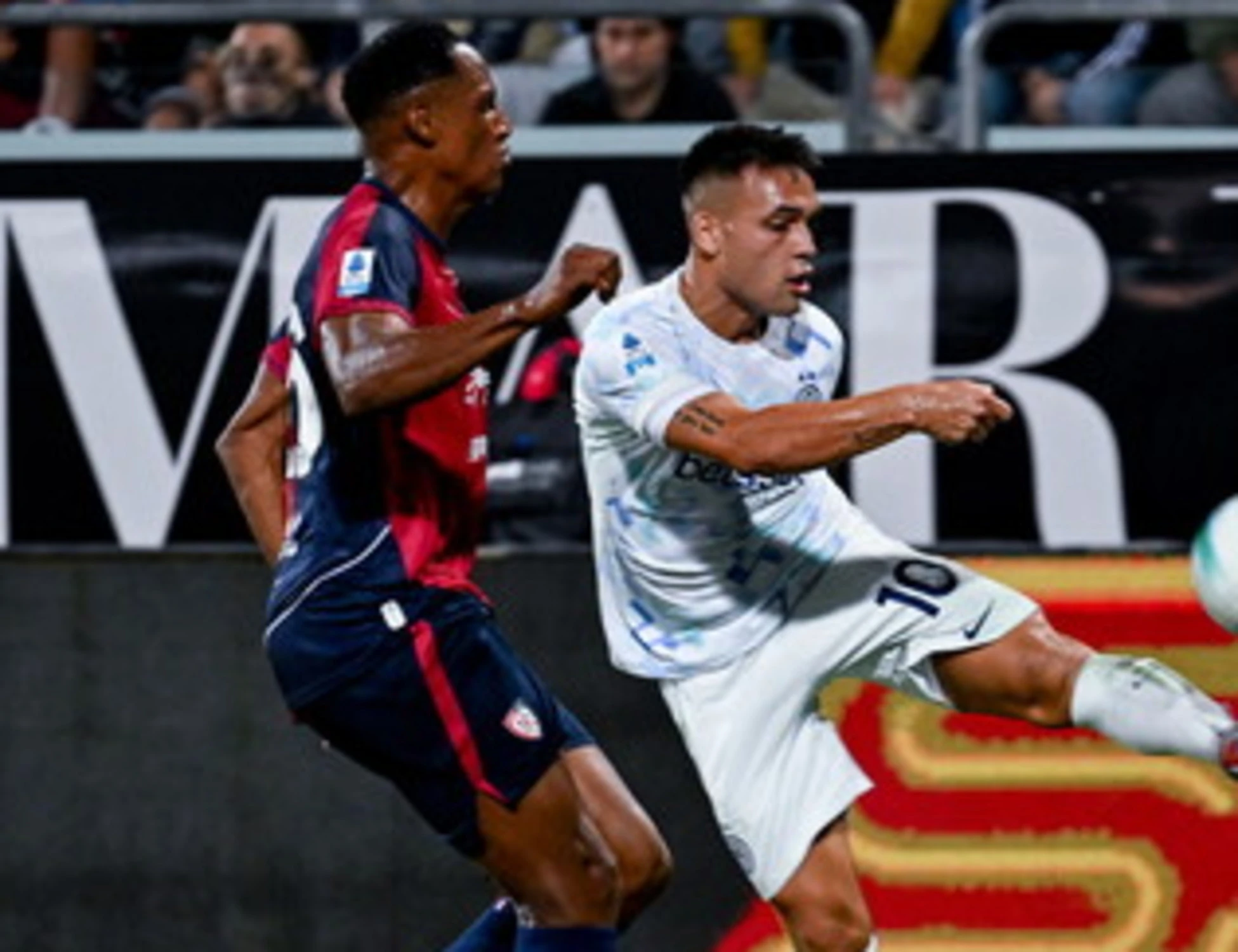 Serie A, l'Inter non sbaglia a Cagliari e vince 2-0