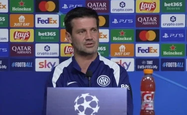 Cristian Chivu distrugge il giornalista: "Lo dici e ridi pure?"