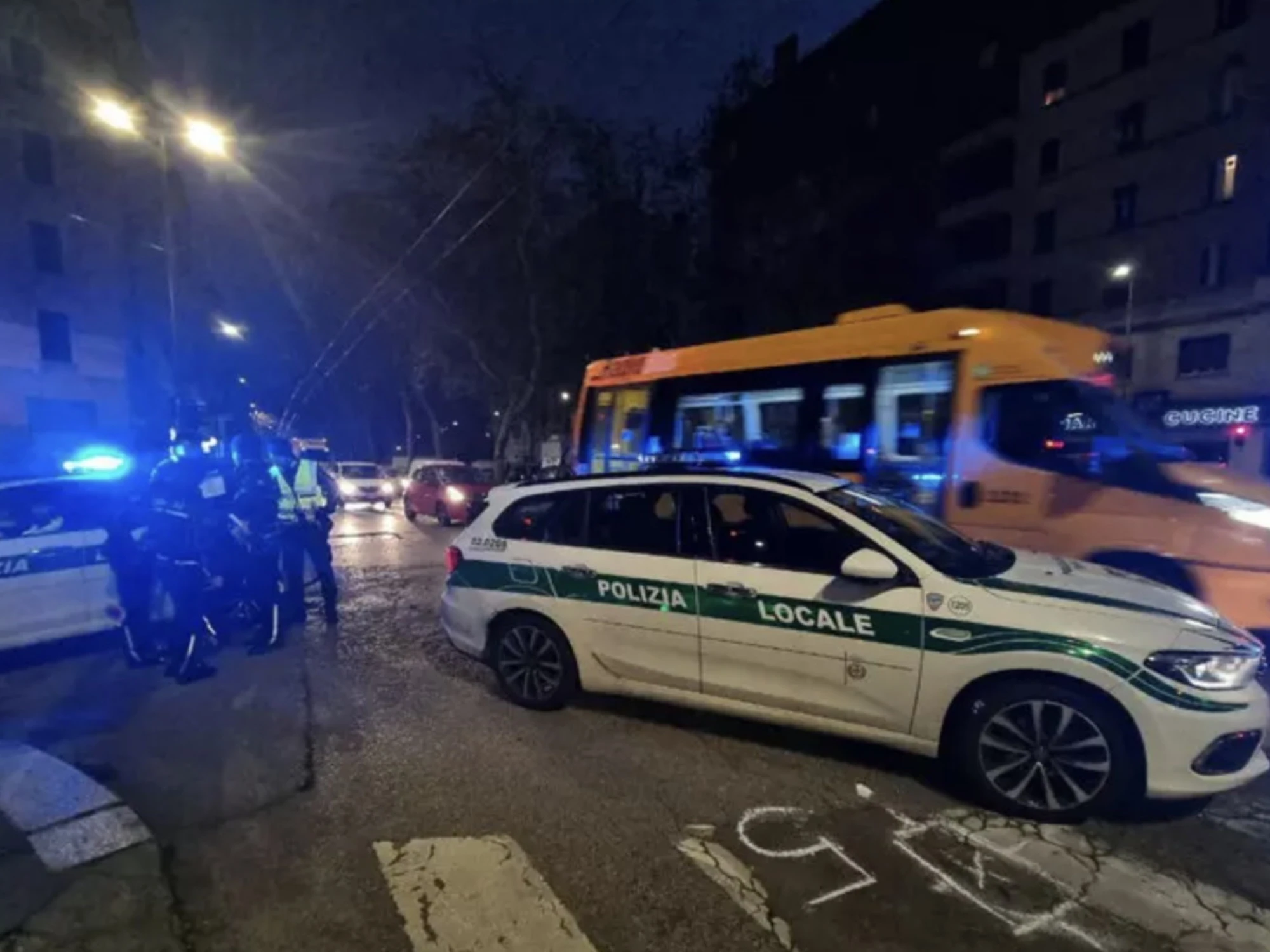 Milano, Suv non si ferma all'alt: vigile muore durante l'inseguimento