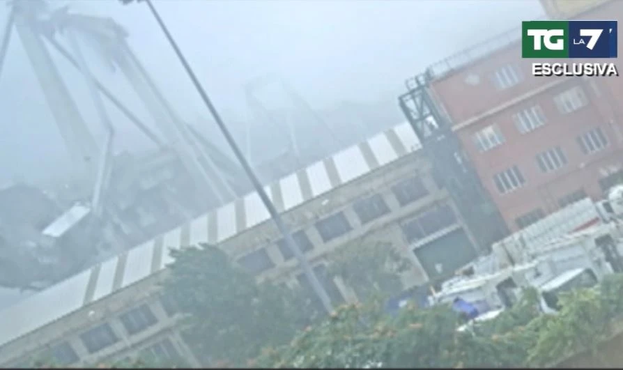 Ponte Morandi, il video mostra la verità sul crollo: immagini impressionanti, cosa ha provocato la tragedia