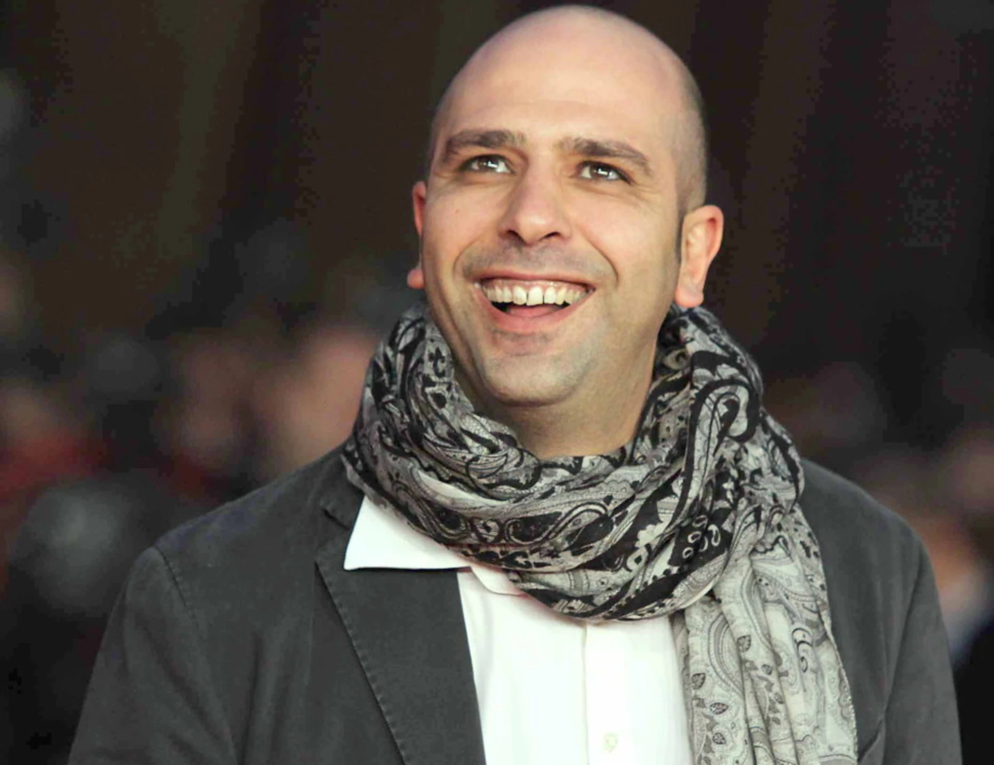 Checco Zalone, "Buen camino": ci porta in pellegrinaggio