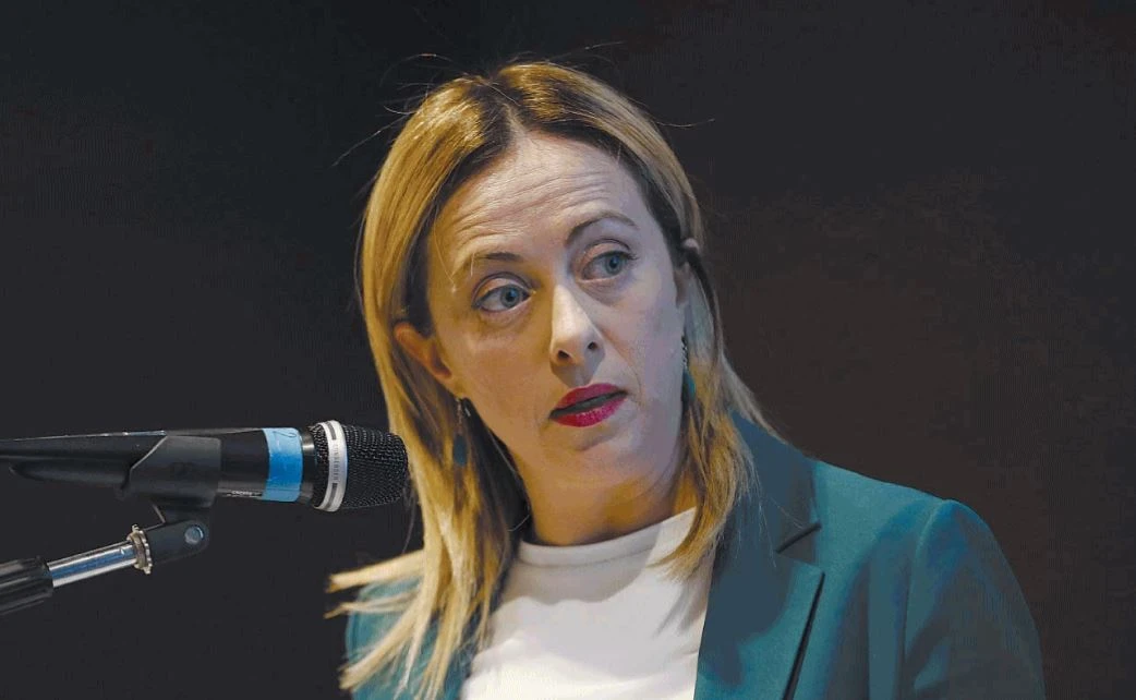 Giorgia Meloni a Pietro Senaldi: "Così obbligherò Salvini a mollare Di Maio. Matteo sa bene che..."