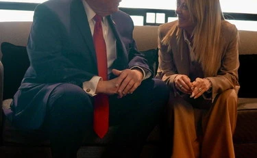 https://media.liberoquotidiano.it/NmTHgNDAAtUMF7SDScIp8lS213_rBhrDqFO5zk2vj2I/width:800/quality:90/aW1hZ2VzLzIwMjYvMDYvMTkvMDk0MzIyMzQxLWExZGM1NTUwLTJkMmEtNGRjYy05MjI2LTZmNDYwN2U5NDgxMi5qcGc.webp