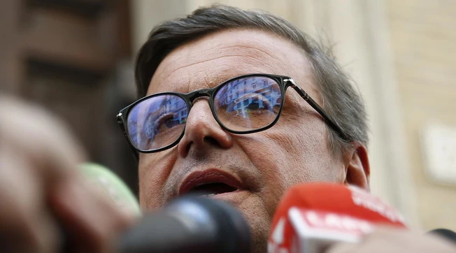 Carlo Calenda: "Ecco cosa accadrà sei mesi dopo il voto", centrino in tilt