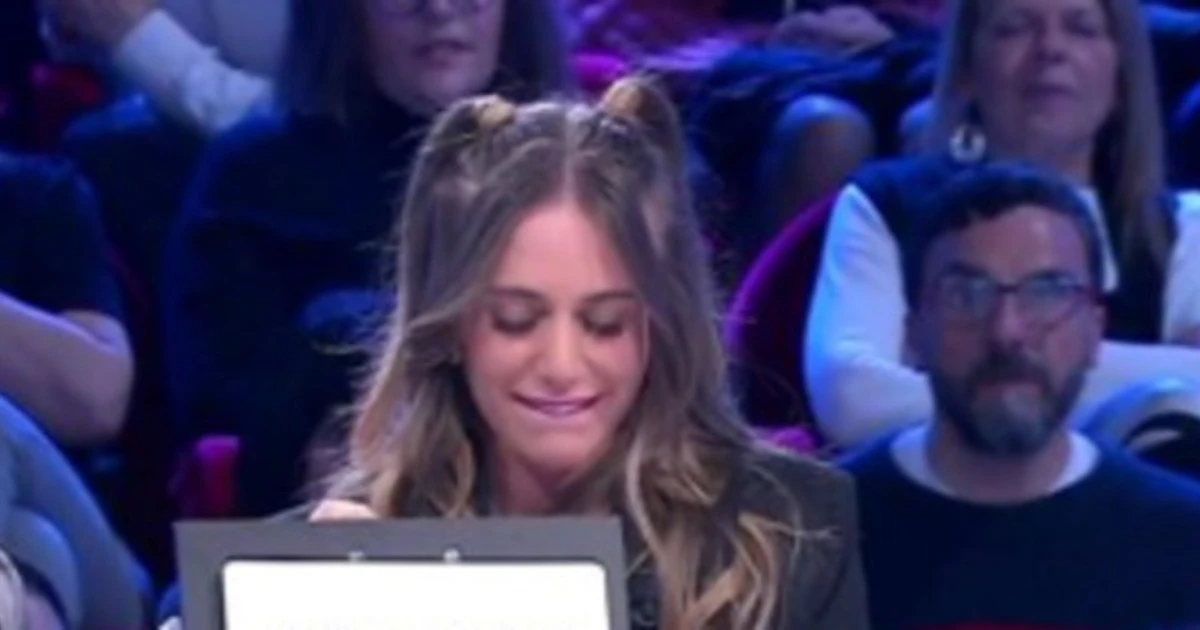 Affari tuoi, Floriana prende gli 80mila euro del Dottore: "Pagliacciata, passa la voglia"