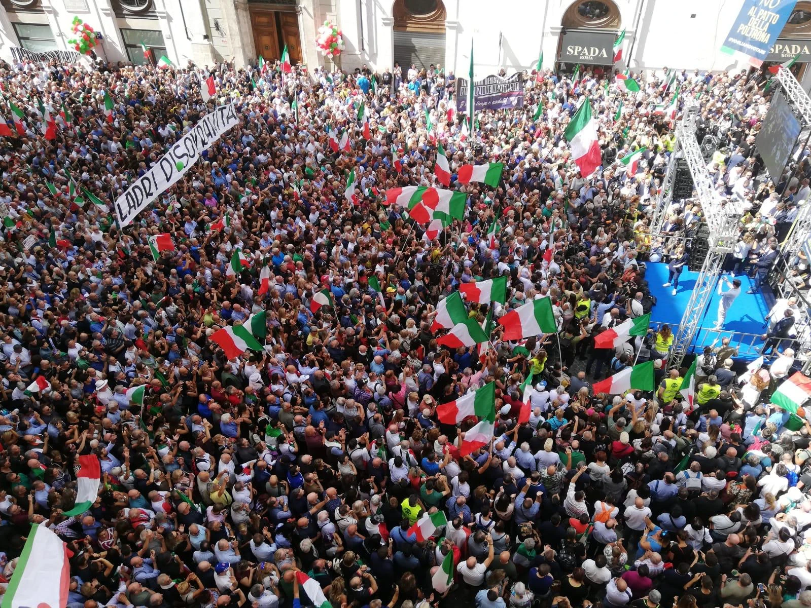 FDI E LEGA IN PIAZZA CONTRO IL CONTE BIS