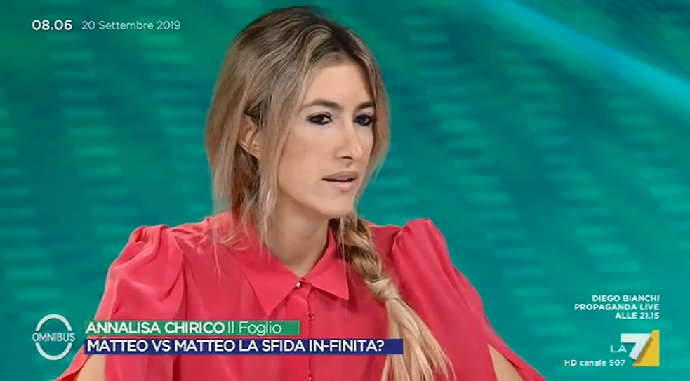 Annalisa Chirico a Omnibus incastra Matteo Renzi: "L'unica ragione della sua manovra"