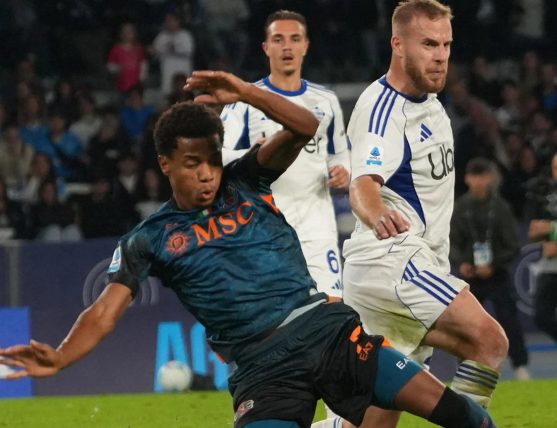 Serie A, tra Napoli e Como vince la noia: 0-0 e azzurri primi