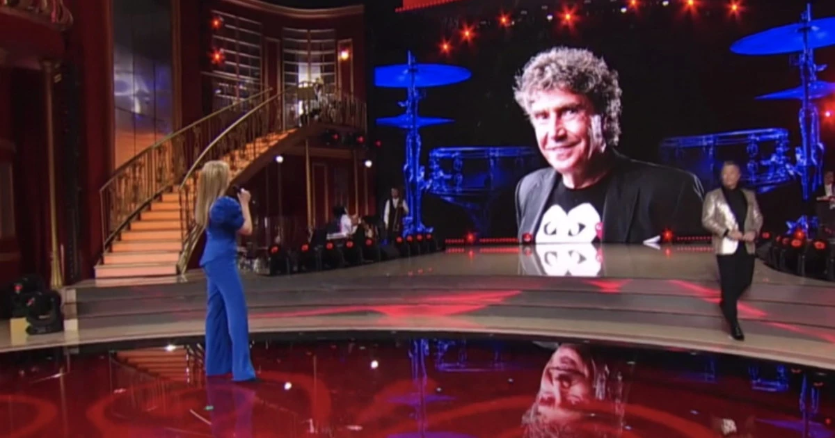 Ballando con le stelle, Milly Carlucci turbata per la morte di Stefano D’Orazio: la prima serata di RaiUno si apre così