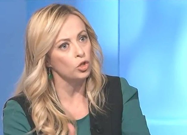 Giorgia Meloni, Macerata: "Gesto folle da criminali squilibrati. Così si è ridotta l'Italia in mano alla sinistra"