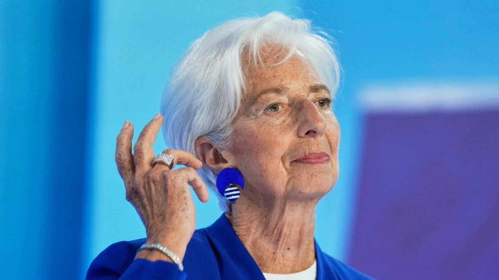 Christine Lagarde, addio alla Bce prima del 2027? "È possibile": caos a Francoforte