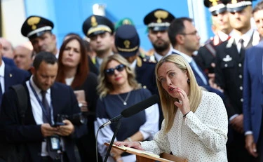 https://media.liberoquotidiano.it/NwmD6jzWa2gEaUxed7wCZJ1tlZP2_jZKIQSeby_QDJ8/width:800/quality:90/aW1hZ2VzLzIwMjUvMDkvMDYvMTEzMTU2Nzg2LTk4Y2M2M2ZjLTcxYjYtNDE3Yy1iODEwLTVjM2U2NmNlYmU1OS5qcGc.webp