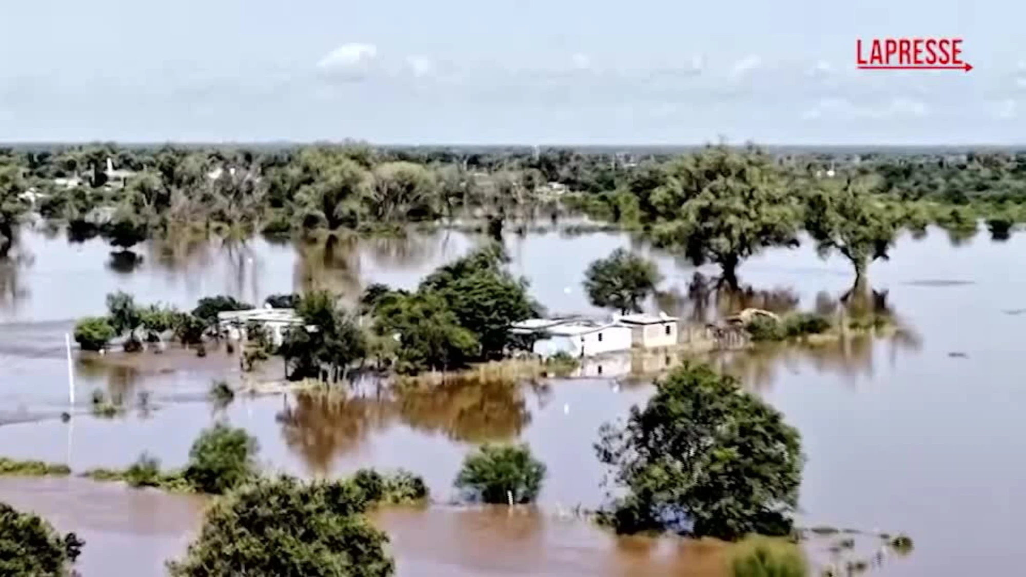 Uragano Polo, Messico sott'acqua