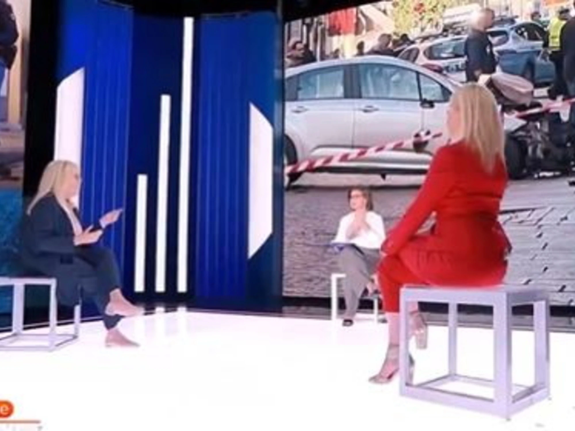 È sempre Cartabianca, Rita Dalla Chiesa spiana la sinistra: "Modena, il coltello come lo spiegano?"