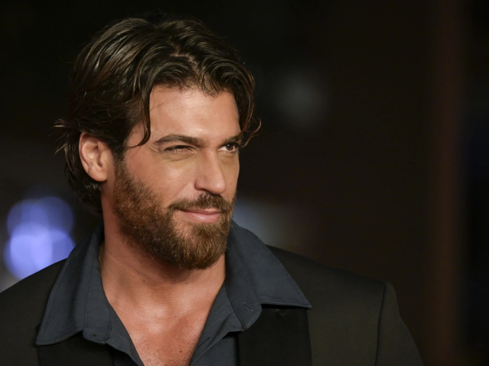 Can Yaman arrestato per droga. E stasera è annunciato a "C'è posta per te"