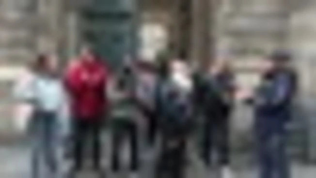 Francia, i giudici sospendono divieto di manifestazione a Parigi