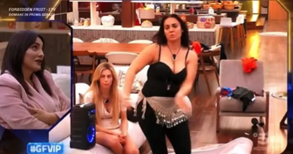 Grande Fratello, Francesca Manzini e la disastrosa danza del ventre